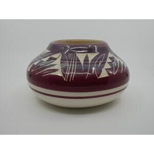 Navajo Signed Glossed Etched Vase Burgundy South West